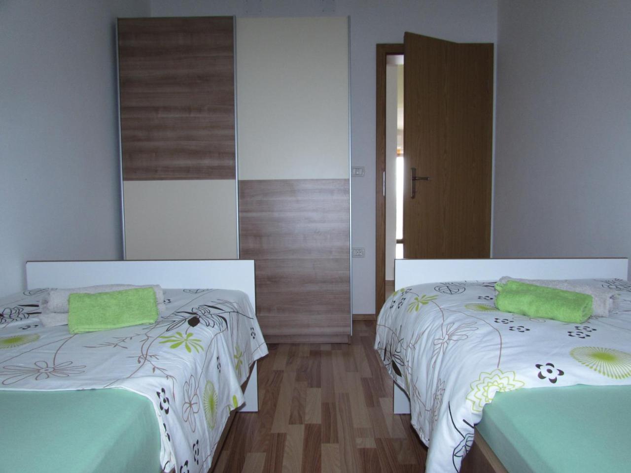 Apartments Goga Umag Exterior photo